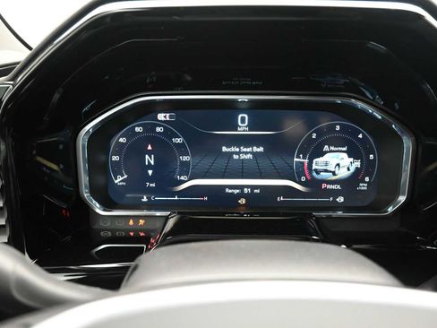 New 2026 GMC Sierra 1500 SLE w/ Preferred Package image 13