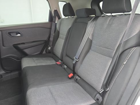 Certified 2023 Nissan Rogue SV AWD/4WD image 13