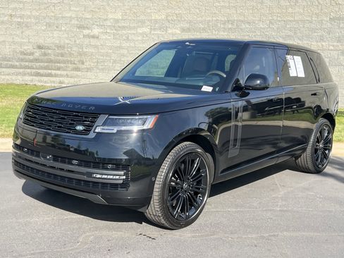 Certified 2024 Land Rover Range Rover Long Wheelbase SE AWD/4WD image 1