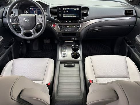 Used 2023 Honda Passport EX-L image 8