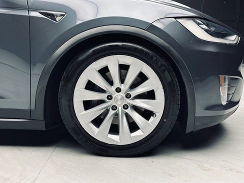 Used 2016 Tesla Model X 90D AWD/4WD image 44