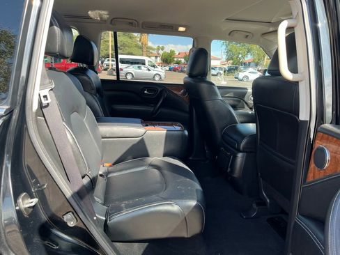 Used 2019 INFINITI QX80 Luxe w/ Proassist Package image 17