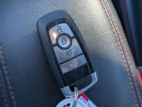 Used 2024 Ford Escape ST-Line image 28