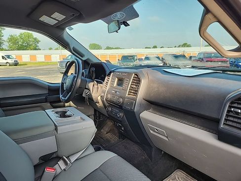 Used 2015 Ford F150 XL w/ Equipment Group 101A Mid AWD/4WD image 7