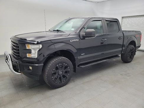 Used 2017 Ford F150 XL w/ Equipment Group 101A Mid image 2
