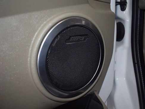 Used 2003 HUMMER H2 w/ Preferred Equipment Group AWD/4WD image 37