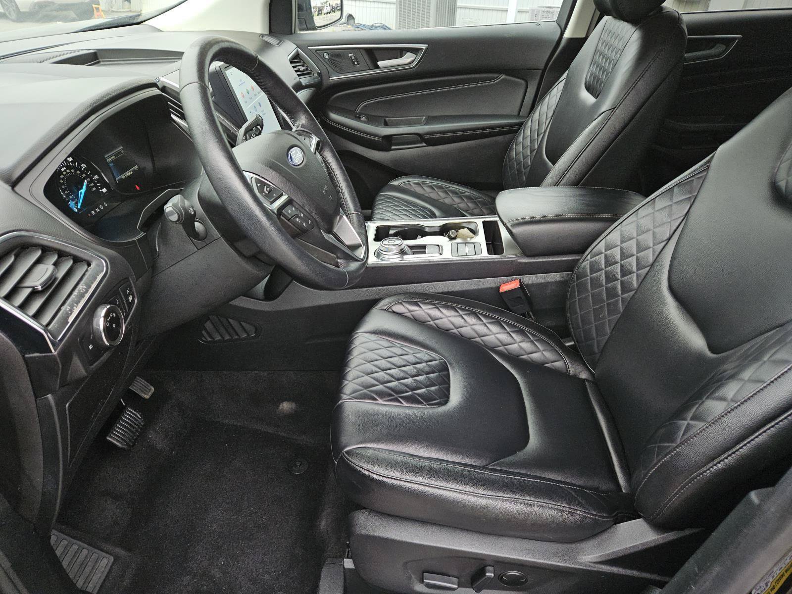 Used 2023 Ford Edge Titanium AWD/4WD image 27