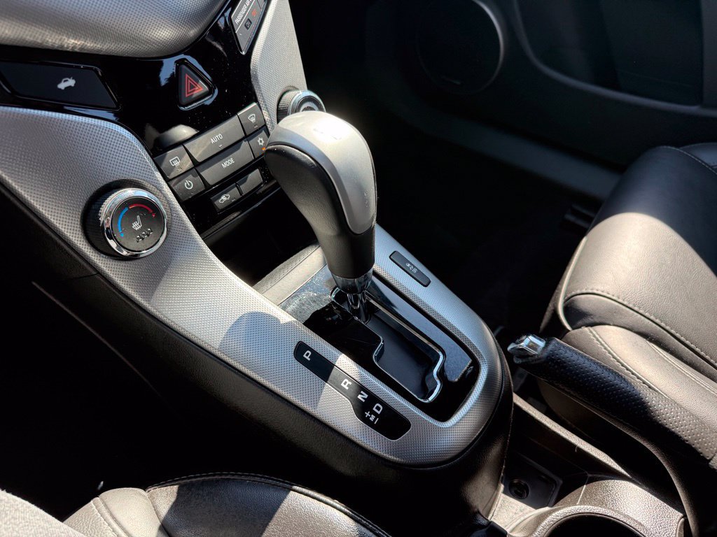 Used 2015 Chevrolet Cruze LTZ w/ Sun, Sound and Sport Package FWD image 24