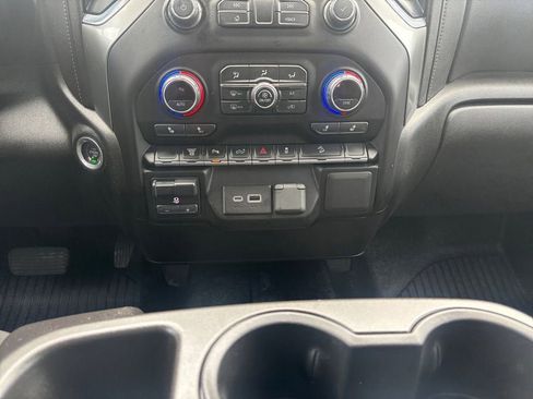 Used 2020 Chevrolet Silverado 2500 LT w/ All Star Edition AWD/4WD image 13