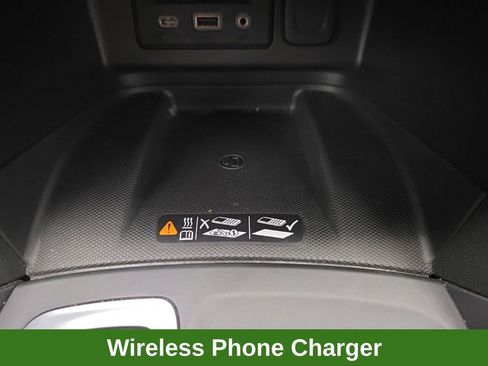 Used 2020 Chevrolet Equinox Premier image 50