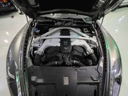 Used 2015 Aston Martin Rapide S image 76