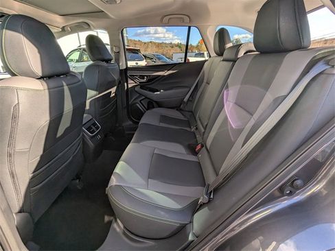 Used 2025 Subaru Outback Onyx Edition image 20
