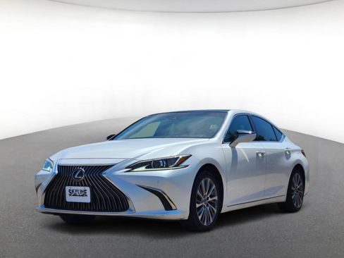 Used 2020 Lexus ES 350 w/ Premium Package FWD image 2