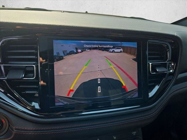 Used 2022 Dodge Durango R/T w/ Blacktop Package AWD/4WD image 14