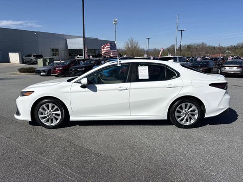 Used 2024 Toyota Camry LE FWD image 6