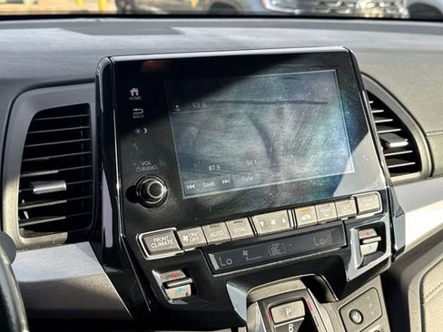 Used 2019 Honda Odyssey EX-L image 19