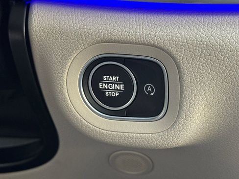 Used 2025 Mercedes-Benz GLE 350 4MATIC image 21