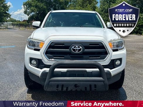 Used 2016 Toyota Tacoma SR5 w/ Towing Package RWD image 9