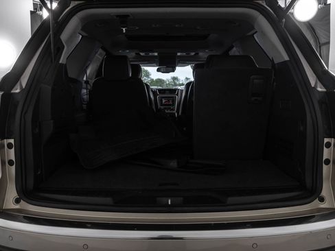 Used 2017 GMC Acadia Limited SLT AWD/4WD image 44