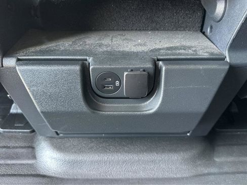 Used 2021 Ford F150 XL w/ Equipment Group 101A High RWD image 16