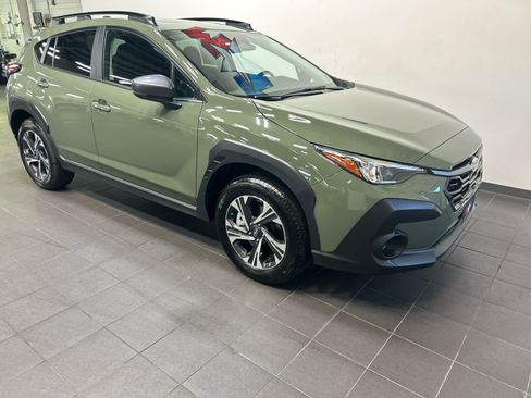 Used 2026 Subaru Crosstrek 2.5i Premium AWD/4WD image 2