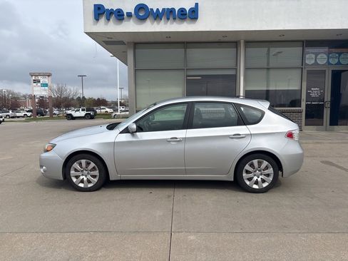 Used 2010 Subaru Impreza 2.5i image 8
