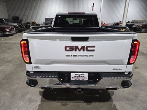Used 2020 GMC Sierra 1500 SLE w/ SLE Value Package AWD/4WD image 12