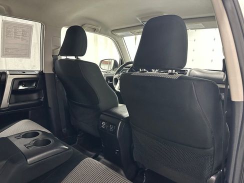 Used 2015 Toyota 4Runner SR5 AWD/4WD image 52
