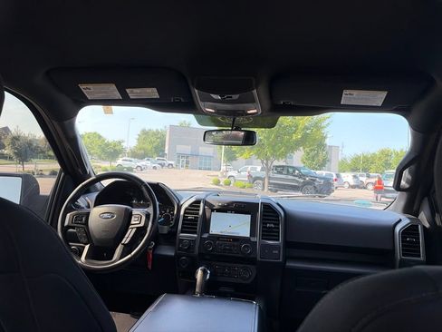Used 2018 Ford F150 XLT w/ Equipment Group 302A Luxury AWD/4WD image 33