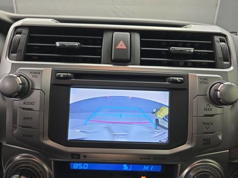 Used 2016 Toyota 4Runner Limited image 28