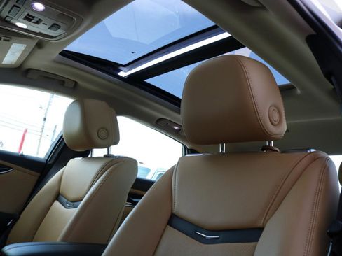 Used 2014 Cadillac XTS Premium FWD image 27