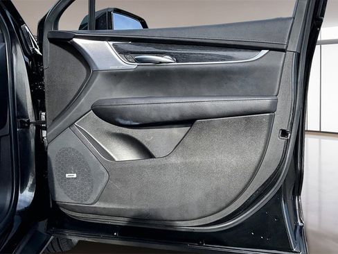 Used 2023 Cadillac XT5 Premium Luxury image 19