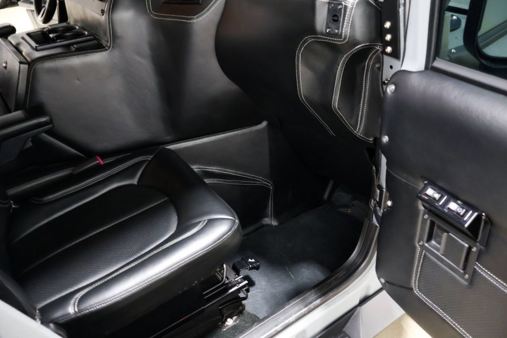 Used 2003 HUMMER H1 4-Door Wagon AWD/4WD image 44