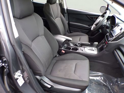 Used 2020 Subaru Impreza Premium image 10