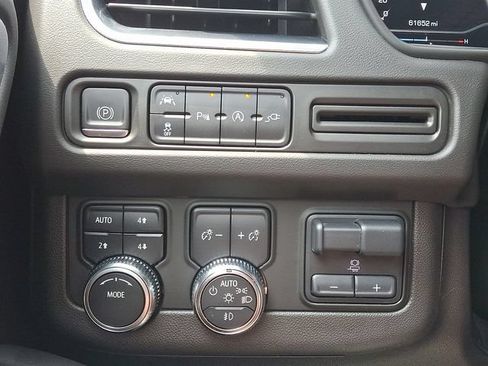 Used 2022 GMC Yukon SLE w/ Max Trailering Package AWD/4WD image 24
