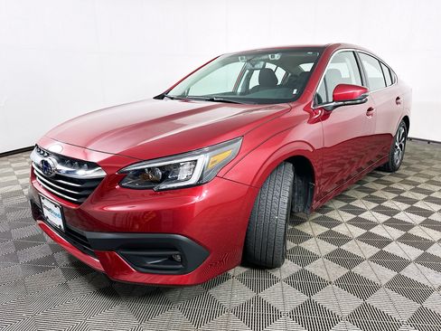 Used 2022 Subaru Legacy Premium AWD/4WD image 3