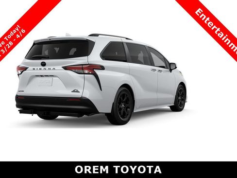 New 2026 Toyota Sienna XLE Woodland Edition image 9