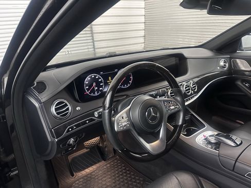 Used 2020 Mercedes-Benz S 450 4MATIC Sedan image 3