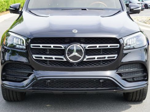Certified 2023 Mercedes-Benz GLS 580 4MATIC image 9