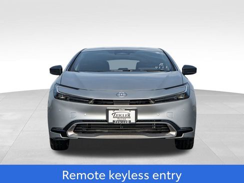 New 2026 Toyota Prius XLE image 2