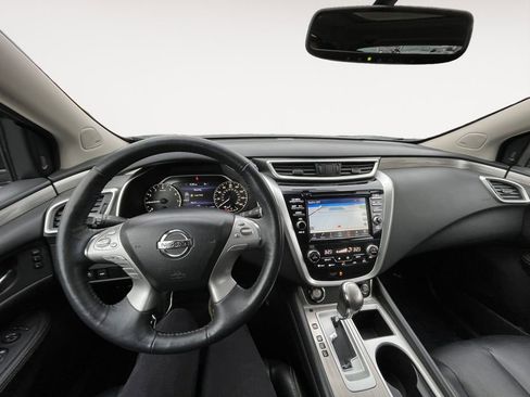 Used 2018 Nissan Murano Platinum image 10