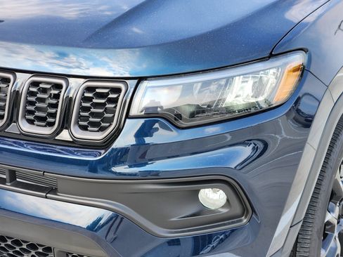 New 2026 Jeep Compass Latitude AWD/4WD image 9