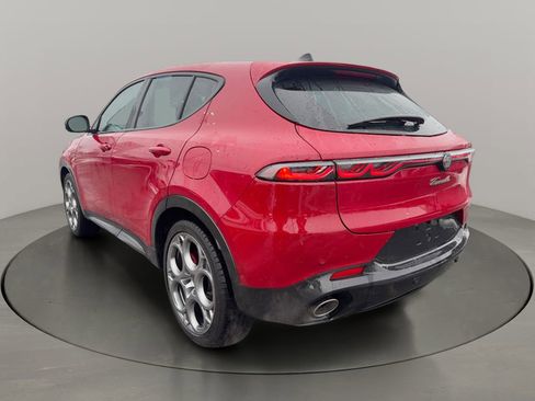 Used 2024 Alfa Romeo Tonale Veloce image 5