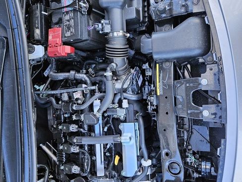 New 2025 Nissan Versa SV w/ Trunk Package image 19