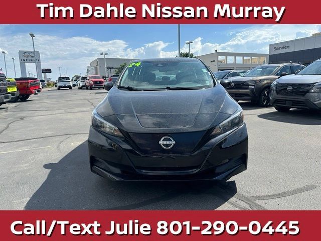 Used 2024 Nissan Leaf S FWD image 4