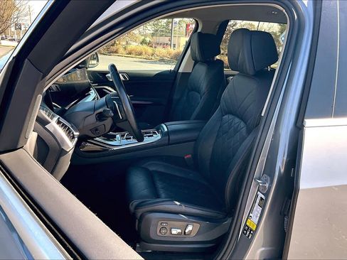 Certified 2024 BMW X7 xDrive40i AWD/4WD image 8