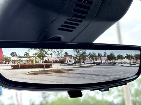 Used 2026 Chevrolet Traverse LT w/ Sun and Wheel Package image 28