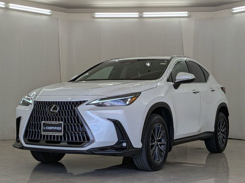 Used 2025 Lexus NX 350 AWD w/ Accessory Package (2T) image 4