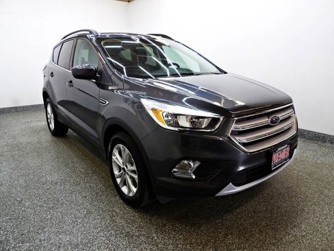 Used 2018 Ford Escape SE AWD/4WD image 3