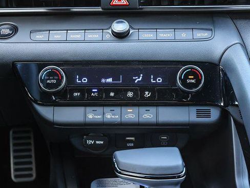 New 2026 Hyundai Elantra Sport FWD image 15